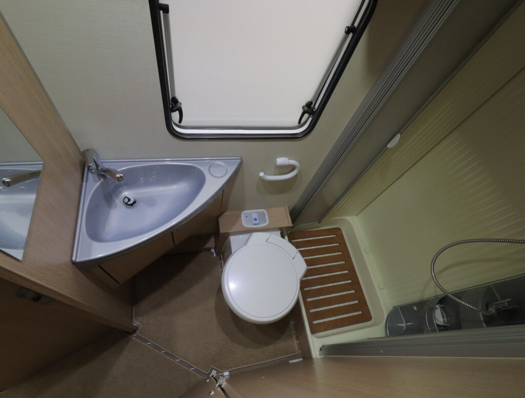 Sunlight T 64 2014 Valkoinen