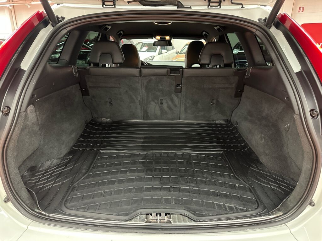 Volvo XC60 2014 Valkoinen