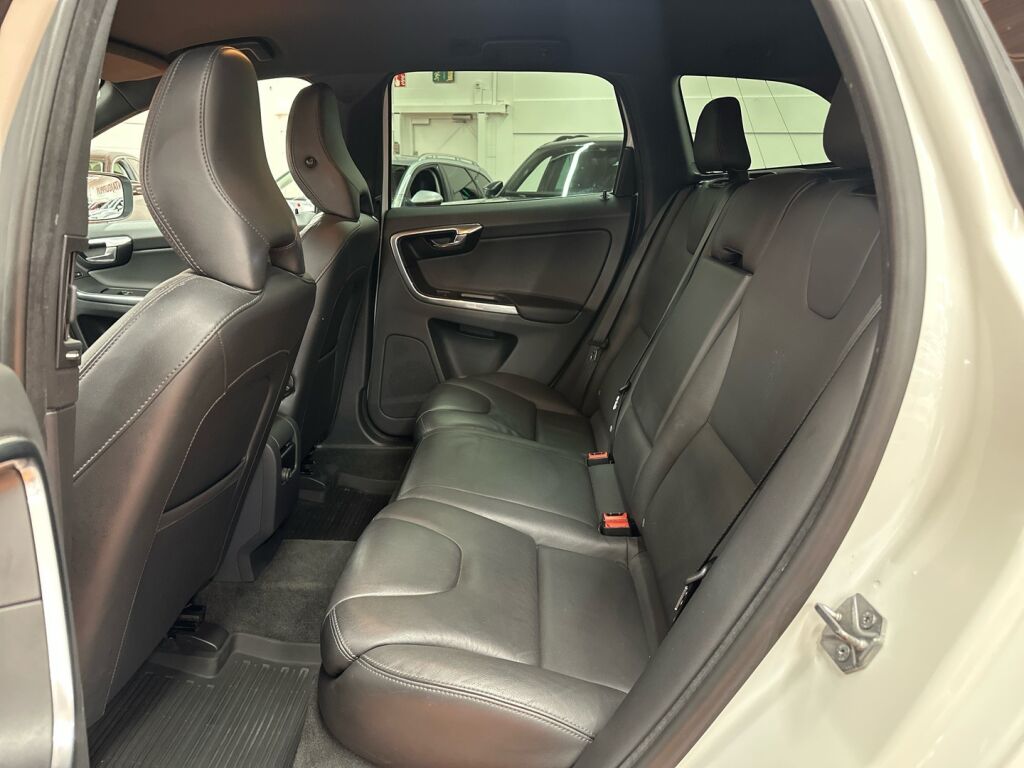 Volvo XC60 2014 Valkoinen