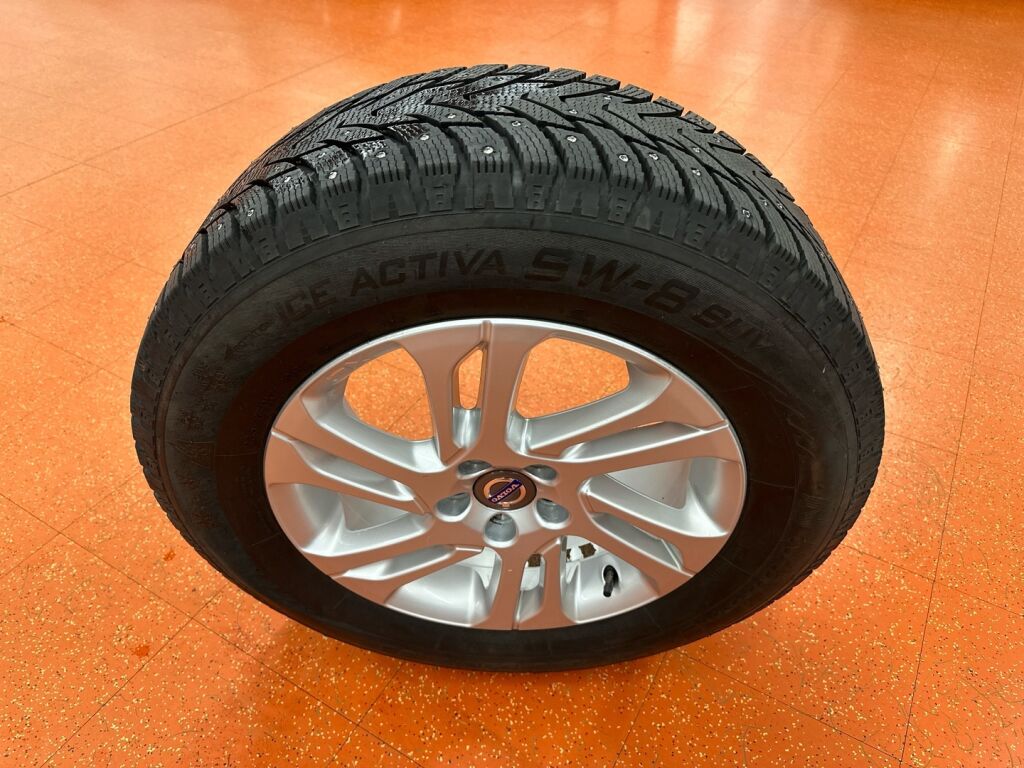 Volvo XC60 2014 Valkoinen