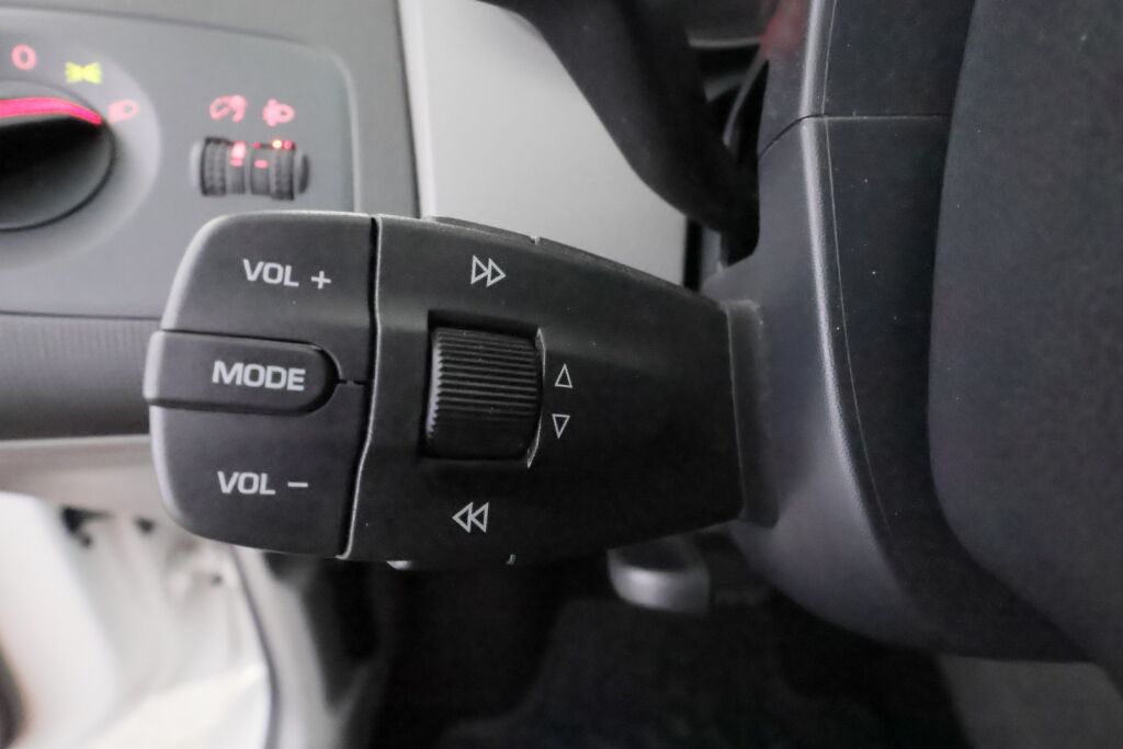 Seat Ibiza 2014 Valkoinen