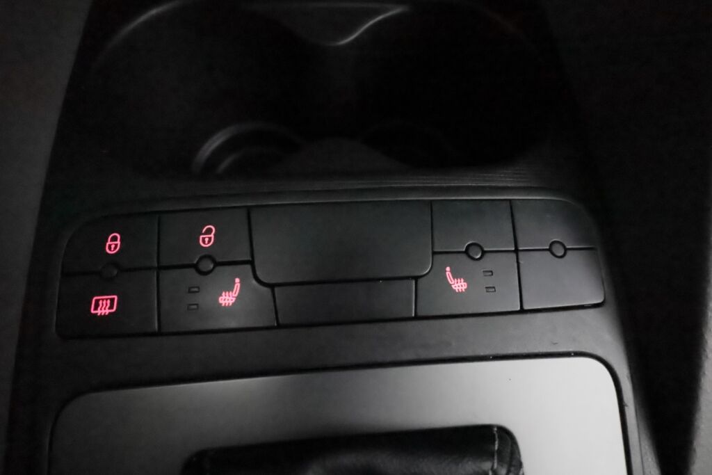 Seat Ibiza 2014 Valkoinen