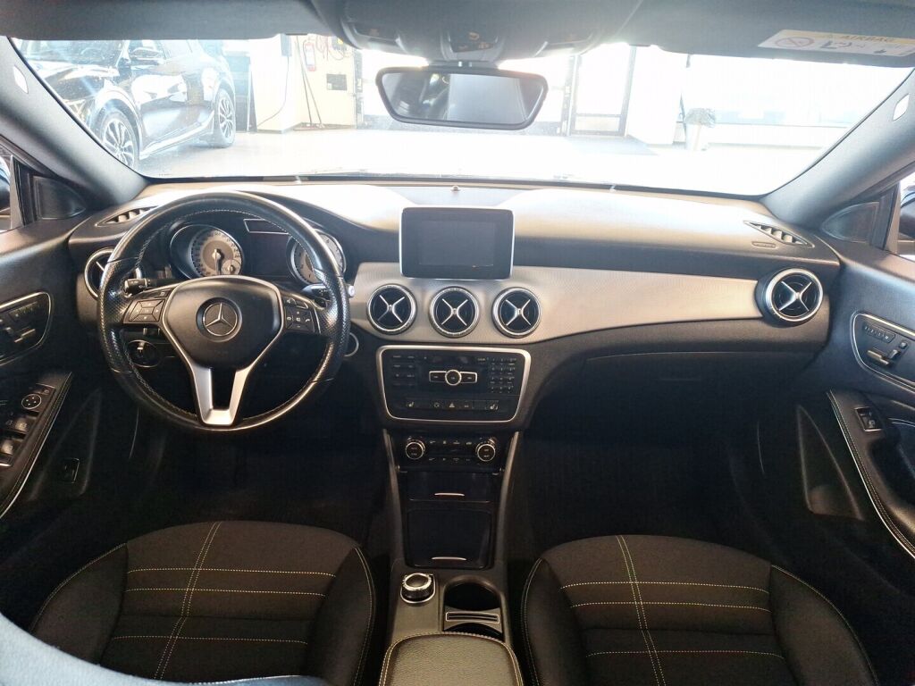 Mercedes-Benz CLA 2014 Harmaa