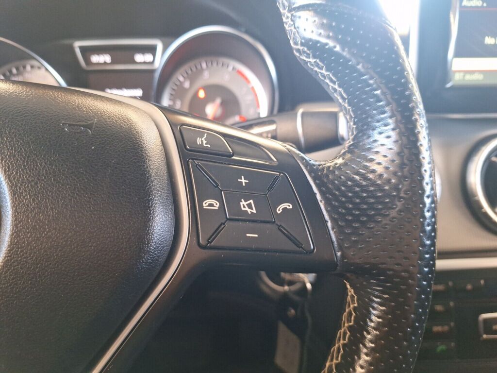 Mercedes-Benz CLA 2014 Harmaa