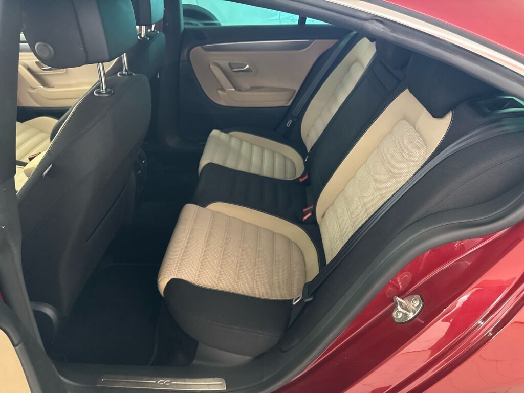 Volkswagen CC 2015 Punainen