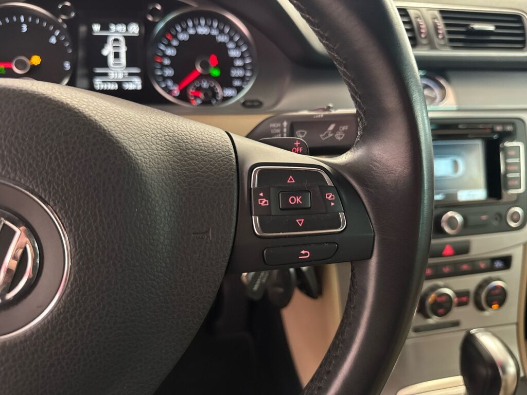 Volkswagen CC 2015 Punainen