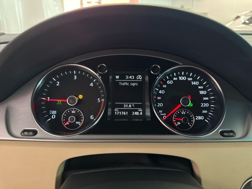 Volkswagen CC 2015 Punainen