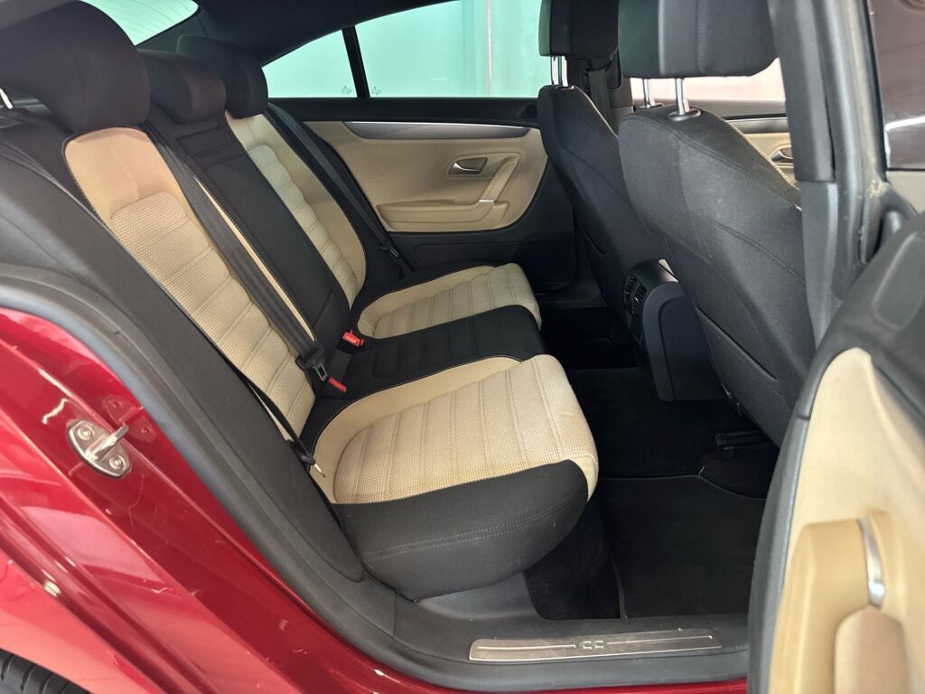 Volkswagen CC 2015 Punainen