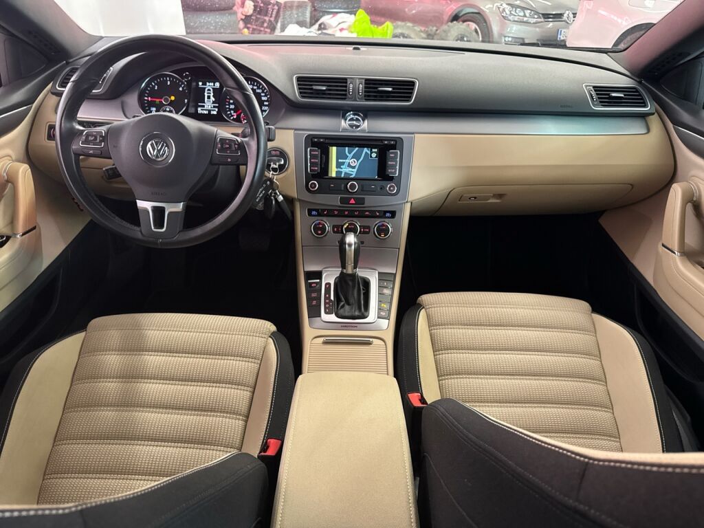 Volkswagen CC 2015 Punainen