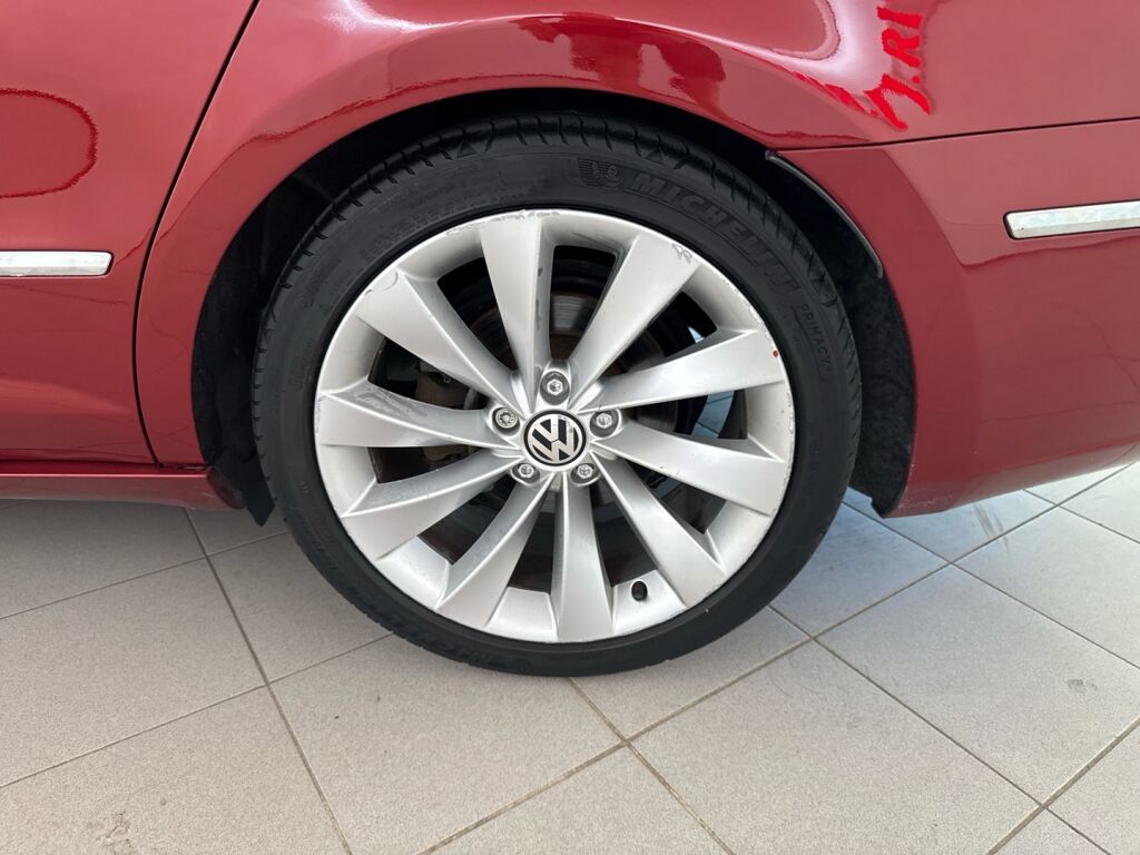 Volkswagen CC 2015 Punainen