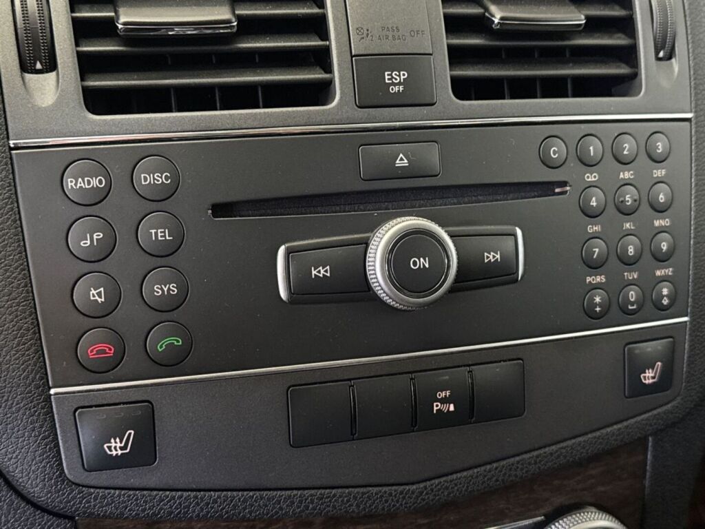 Mercedes-Benz C 2010 Musta
