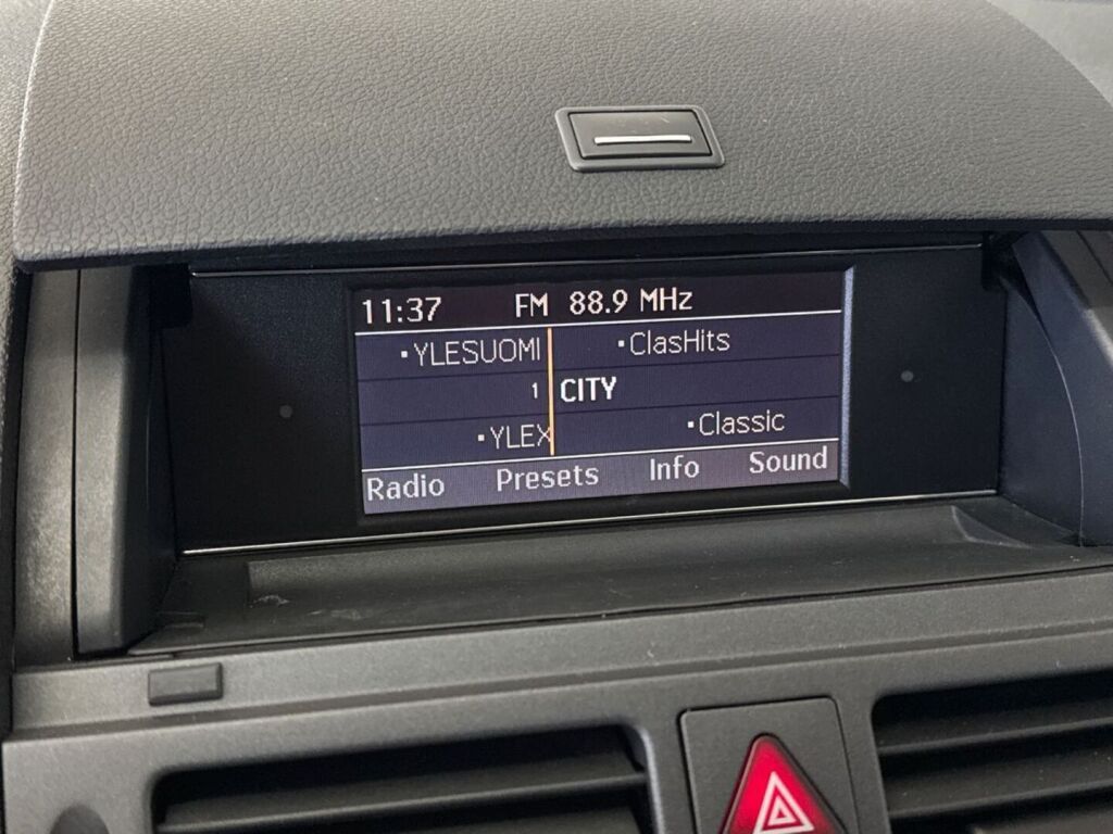 Mercedes-Benz C 2010 Musta