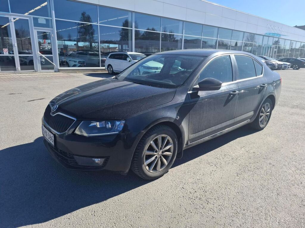 Skoda Octavia 2014 Musta