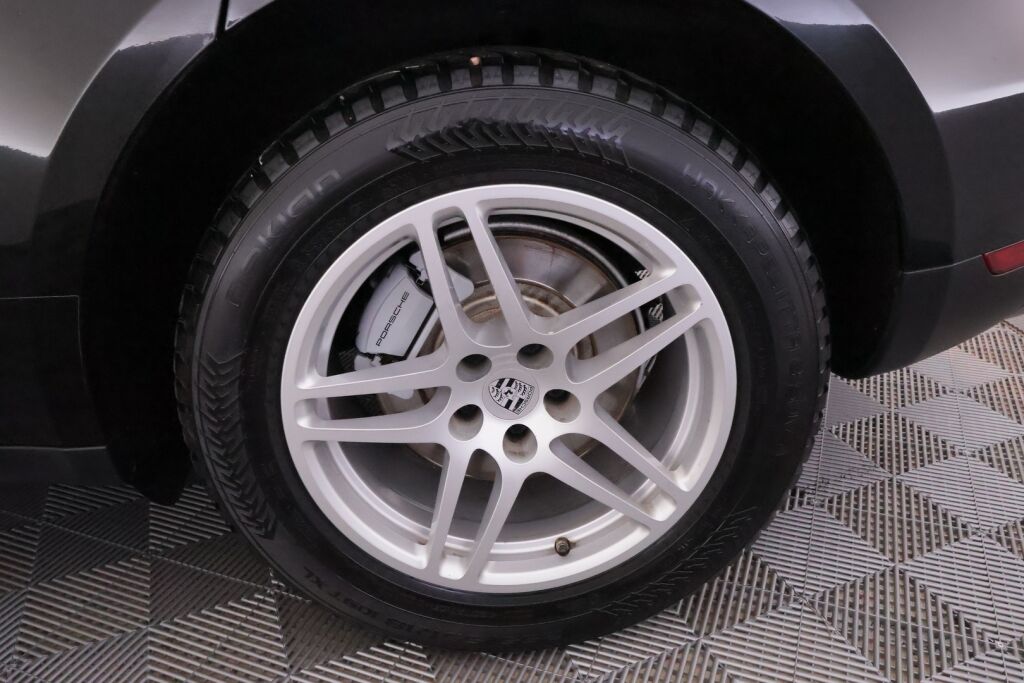 Porsche Macan 2015 Musta