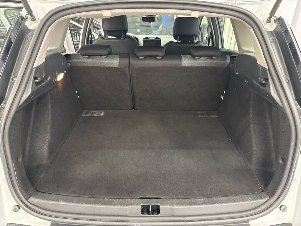 Renault Clio 2014 Valkoinen