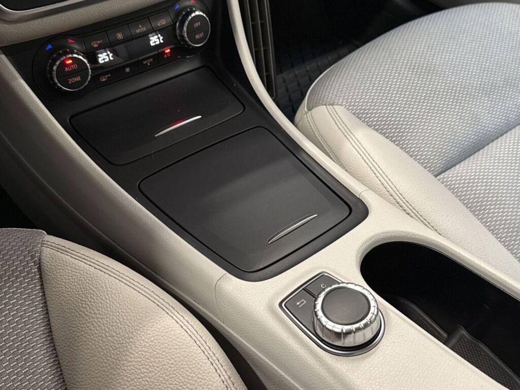 Mercedes-Benz CLA 2014 Harmaa