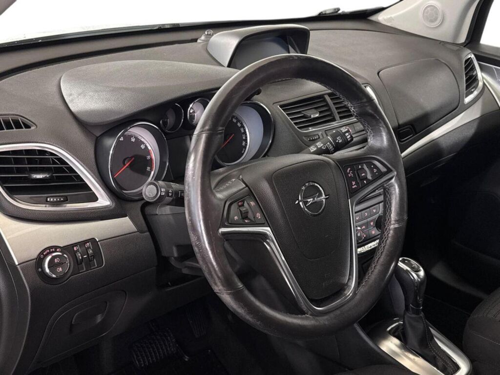Opel Mokka 2014 Valkoinen