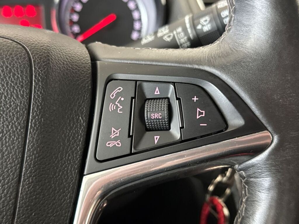 Opel Mokka 2014 Valkoinen