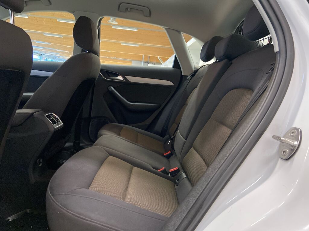 Audi Q3 2014 Valkoinen