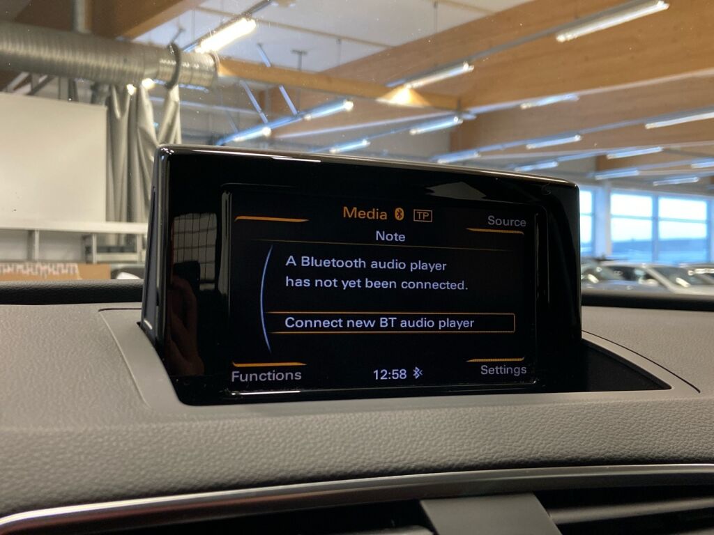 Audi Q3 2014 Valkoinen