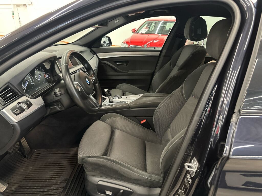 BMW 520 2014 Musta