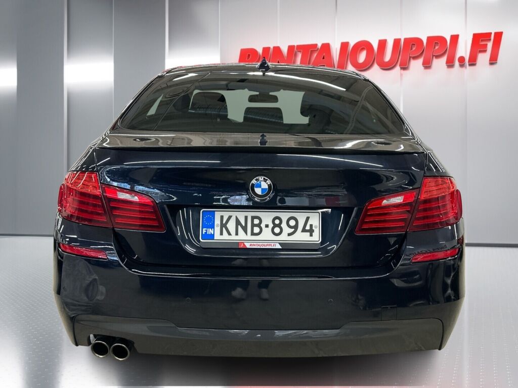 BMW 520 2014 Musta