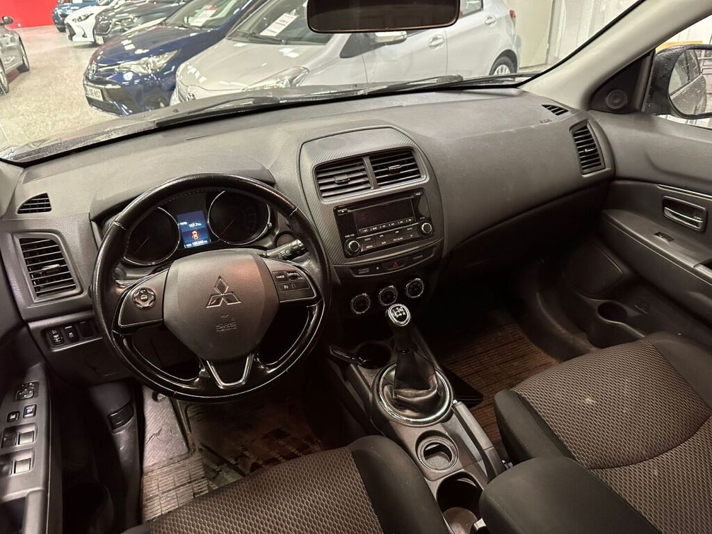 Mitsubishi ASX 2016 Ruskea (beige)