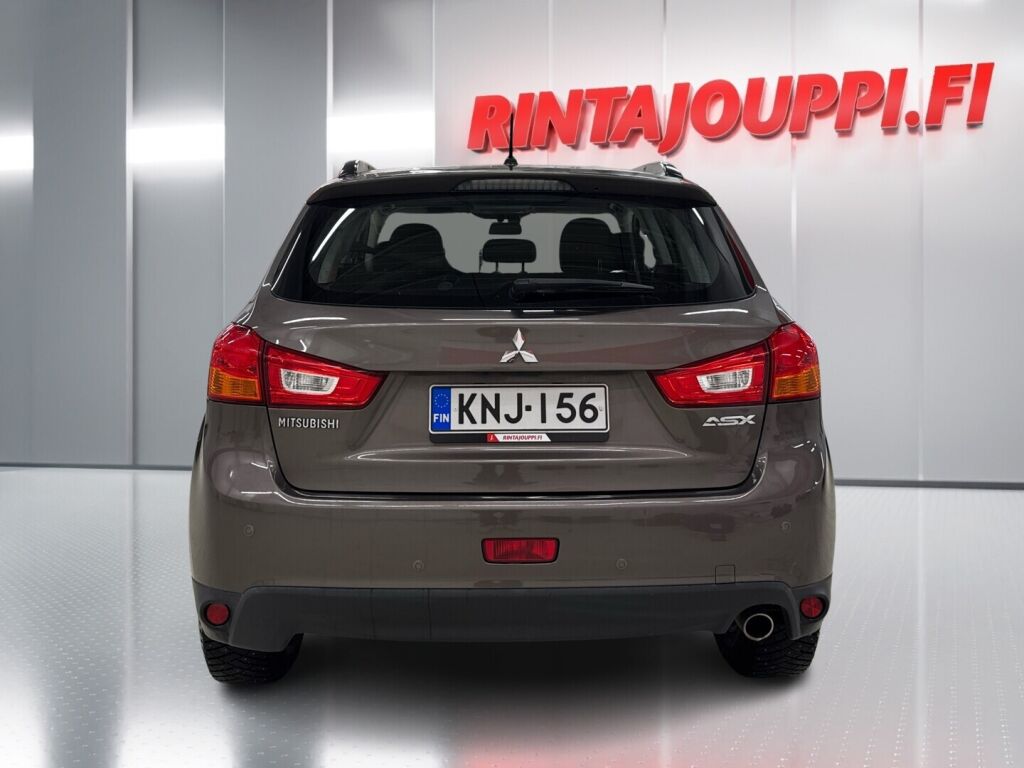 Mitsubishi ASX 2016 Ruskea (beige)