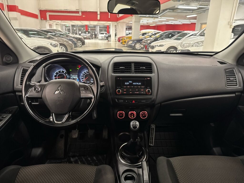 Mitsubishi ASX 2016 Ruskea (beige)
