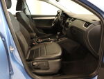 Skoda Octavia 2016 Sininen