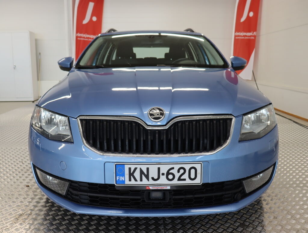 Skoda Octavia 2016 Sininen