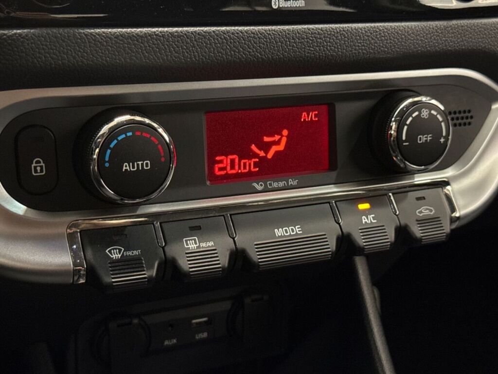 Kia Rio 2016 Harmaa