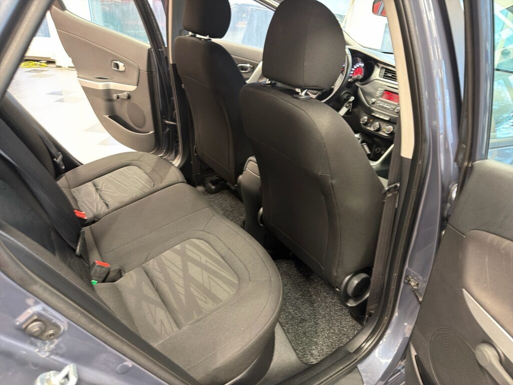 Kia Ceed 2017 Sininen