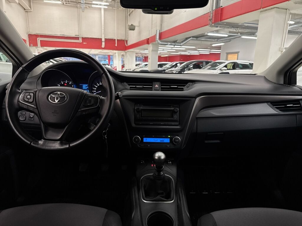 Toyota Avensis 2016 Harmaa