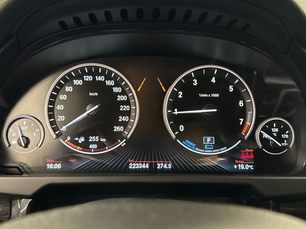 BMW X5 2016 Musta