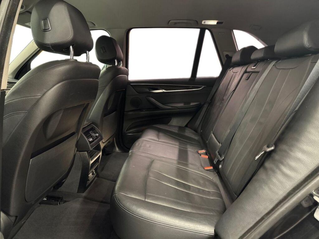 BMW X5 2016 Musta