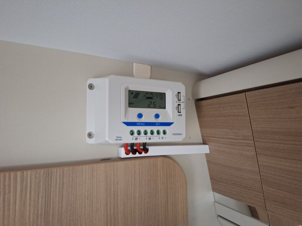 Adria Twin 600 SP 2016 Harmaa