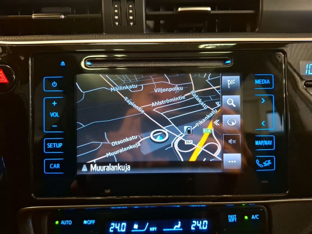 Toyota Auris 2016 Valkoinen