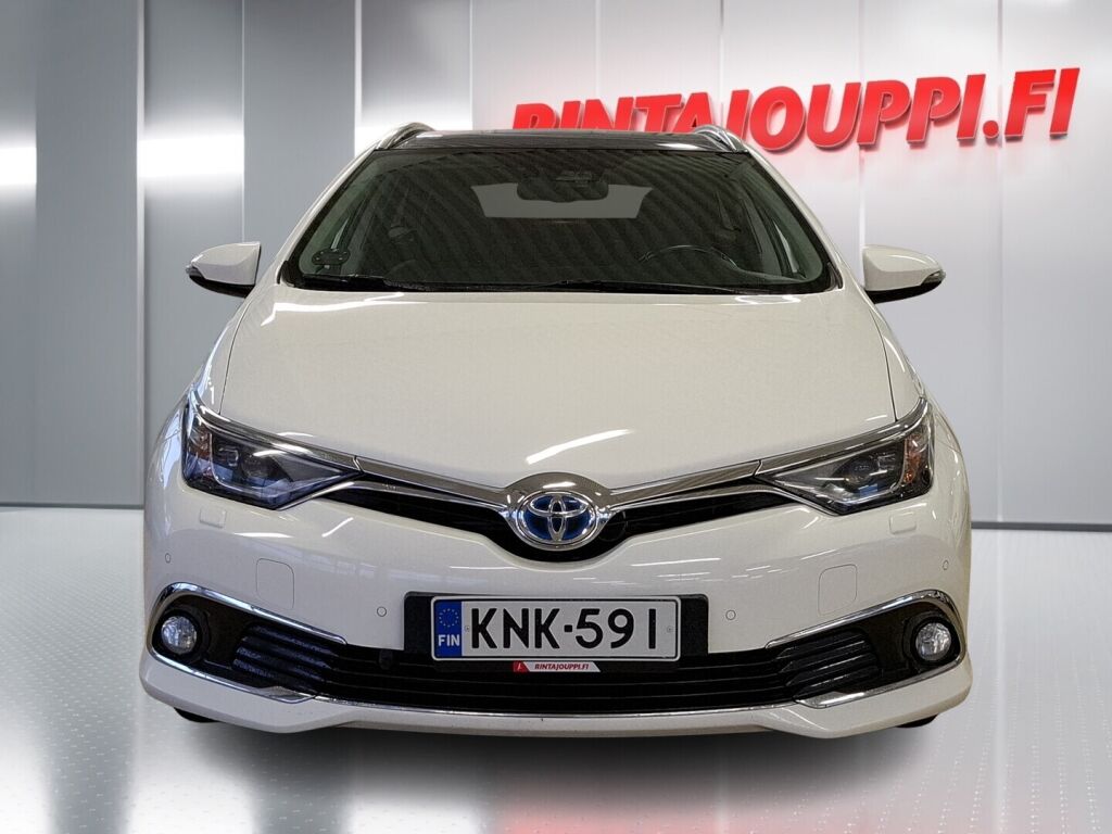 Toyota Auris 2016 Valkoinen