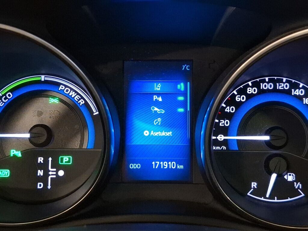 Toyota Auris 2016 Valkoinen