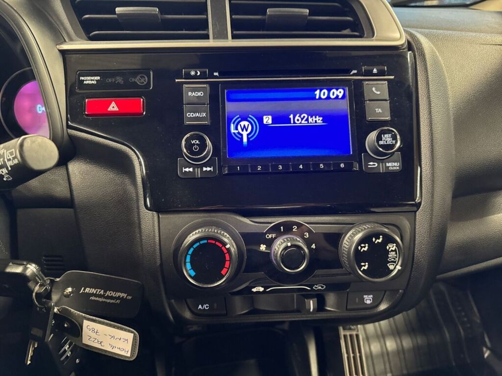 Honda Jazz 2016 Metallinhohto Harmaa