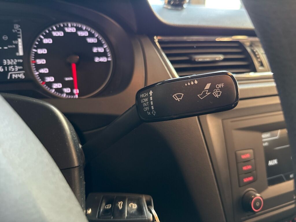 Seat Toledo 2016 Musta