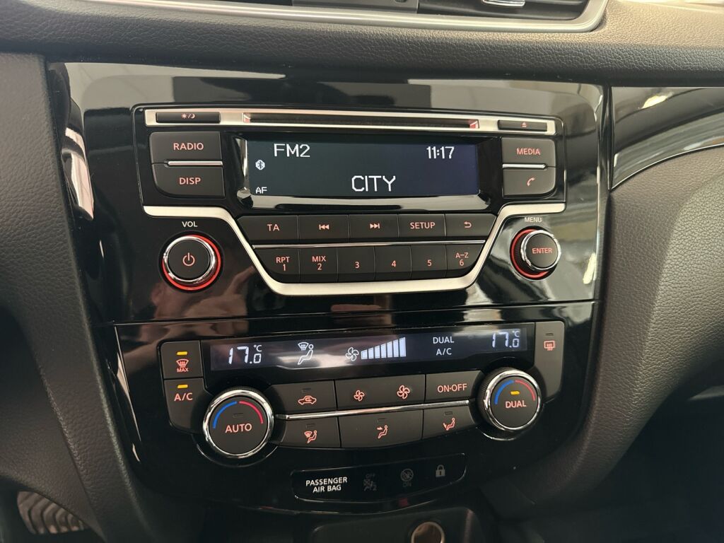 Nissan Qashqai 2016 Valkoinen