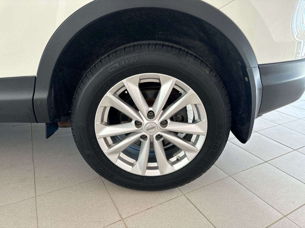 Nissan Qashqai 2016 Valkoinen