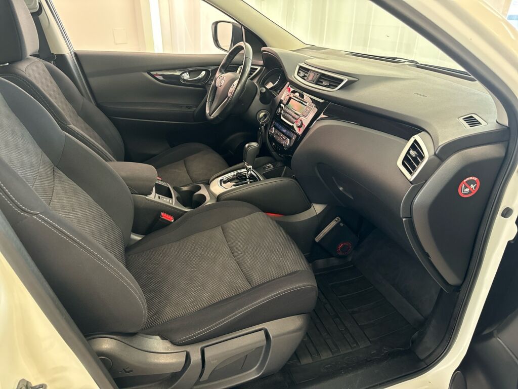 Nissan Qashqai 2016 Valkoinen