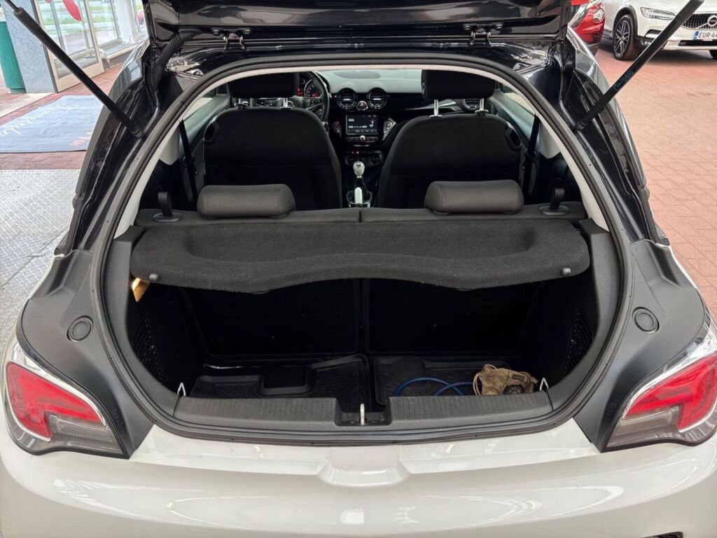 Opel Adam 2016 Valkoinen
