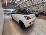 Opel Adam 2016 Valkoinen