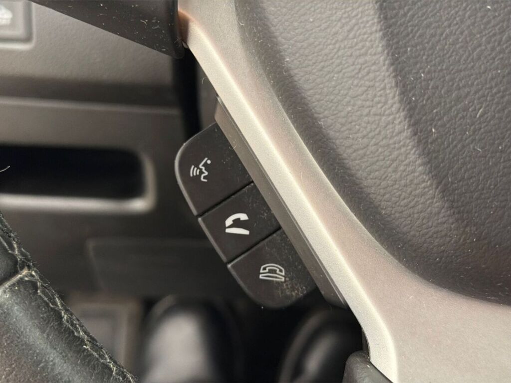 Suzuki Vitara 2016 Musta