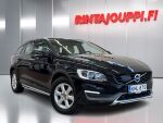 Volvo V60 Cross Country 2016 Musta
