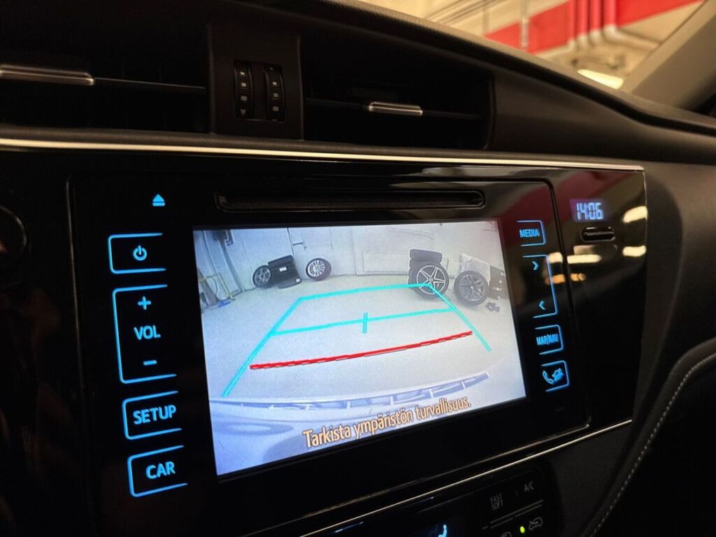 Toyota Auris 2016 Valkoinen